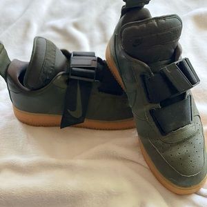 Men’s Nike 2018 Air Force 1 Sequoia never worn without box size 12